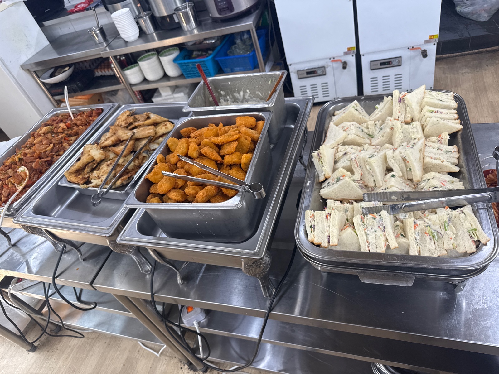 해든한식뷔페 아현